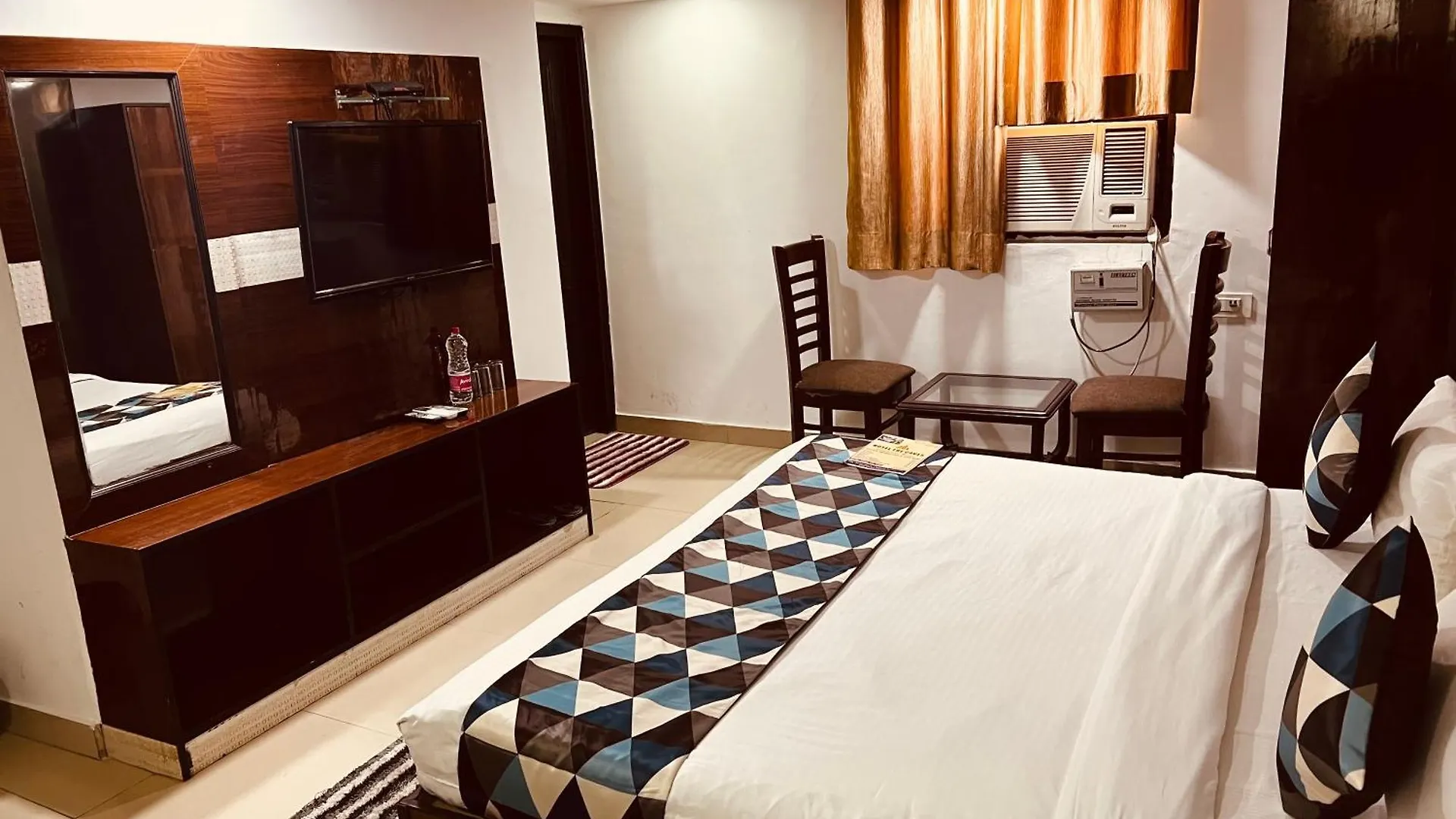 ****  Hotel Marina Near Igi Airport Delhi Nové Dillí Indie