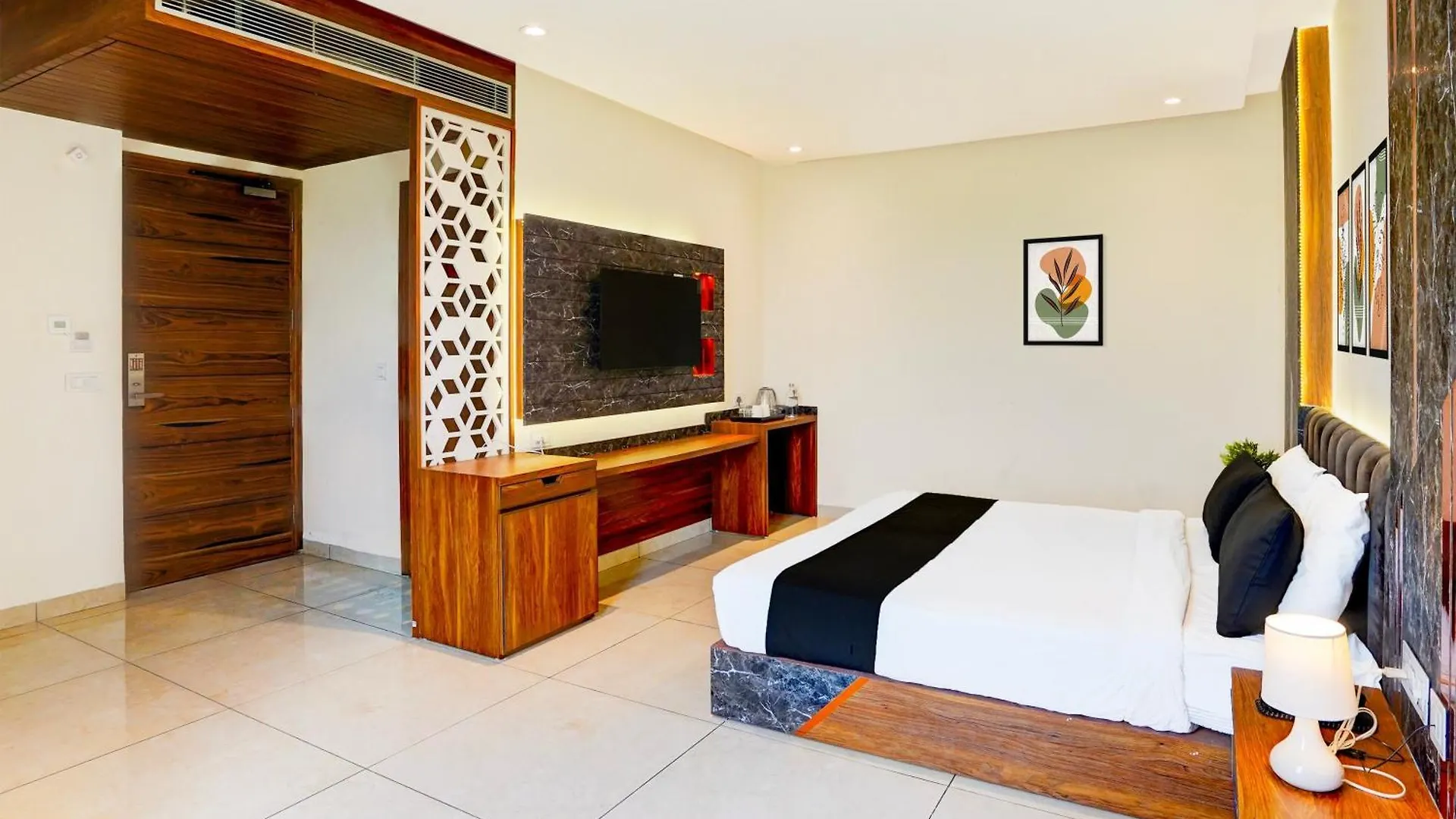 Hotel Marina Near Igi Airport Delhi New Delhi 4*,  India